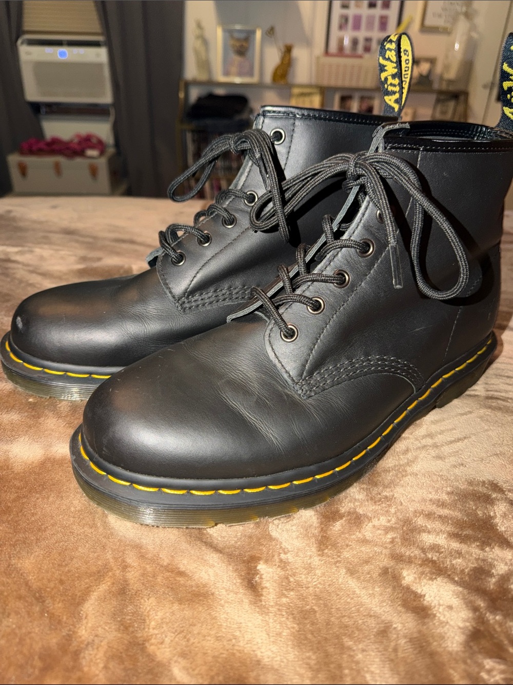 Dr. Martens AirWaiz Black Leather Lace-Up Boots